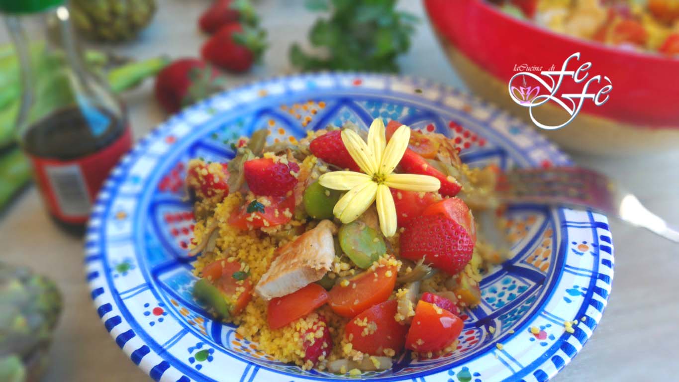 COUSCOUS MIT ARTISCHOCKEN, ERDBEEREN UND PUTE MIT SOJA