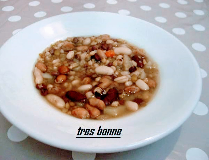 GEMISCHTE HÜLSENFRÜCHTESUPPE