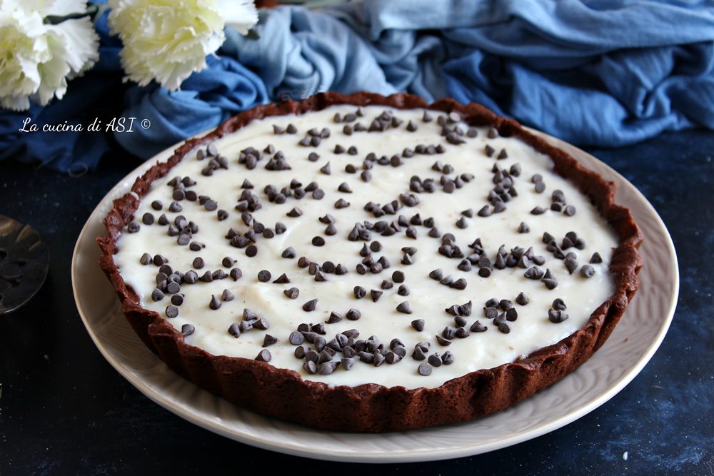 Schwarze Torte mit Milchcreme