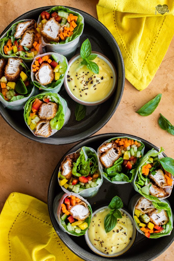 Summer Rolls mit frittiertem Huhn und Gemüse