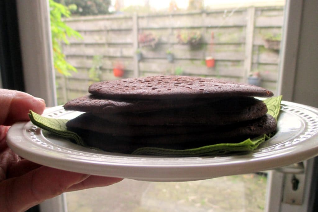 Vegane Kakaopancakes, Mangia senza Pancia