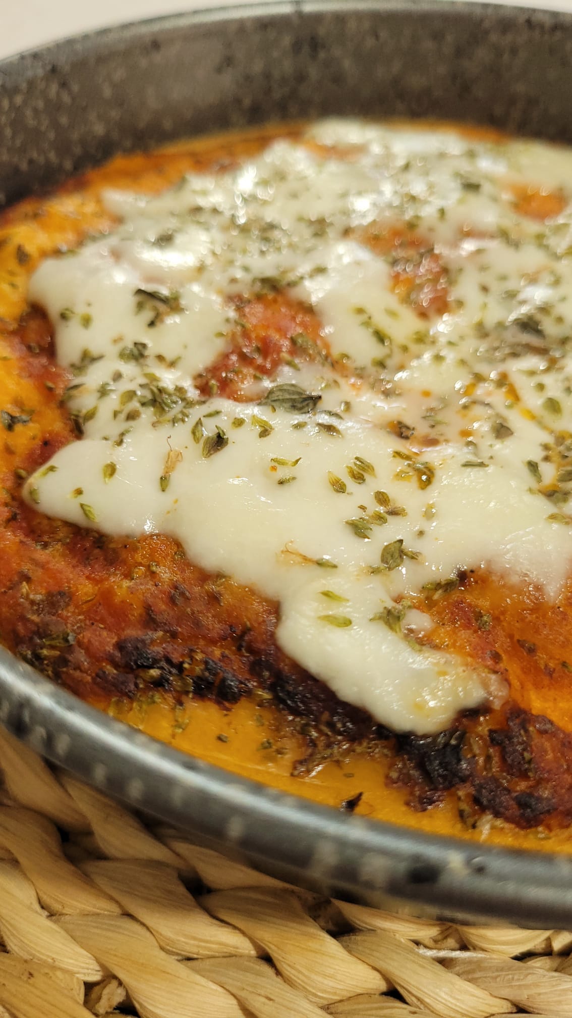 Flüssige Pizza in der Heißluftfritteuse