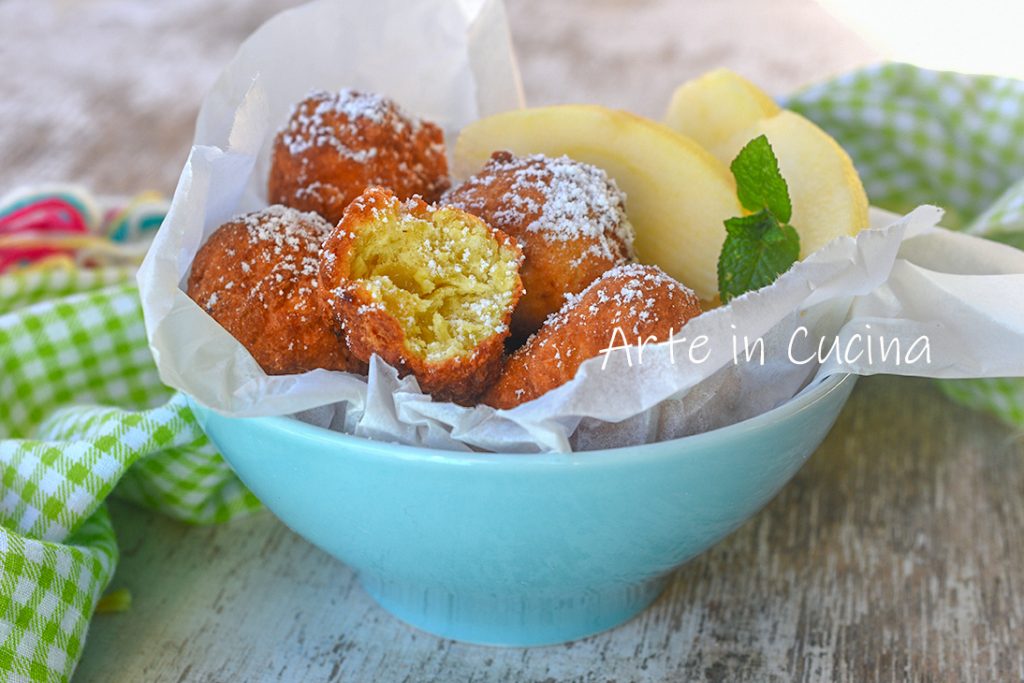 Apfel-Teigbällchen süße Karnevals-Teigbällchen