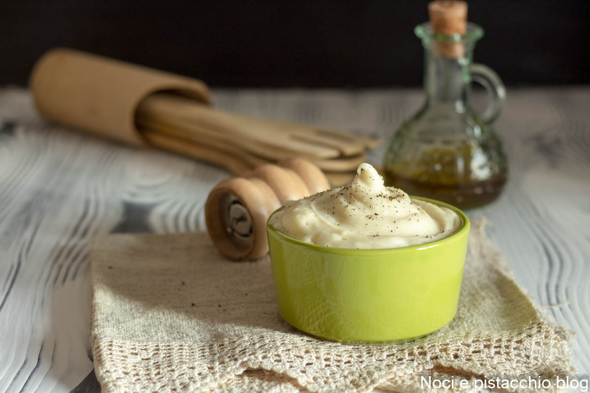 Wie man Bechamelsauce zu Hause macht