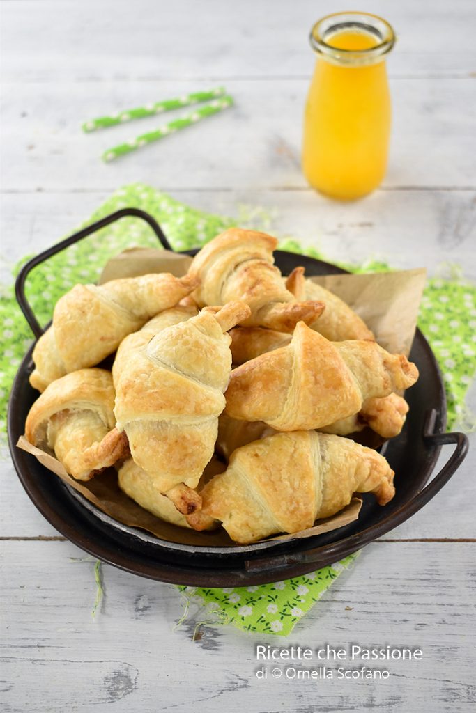 Mini-Blätterteighörnchen