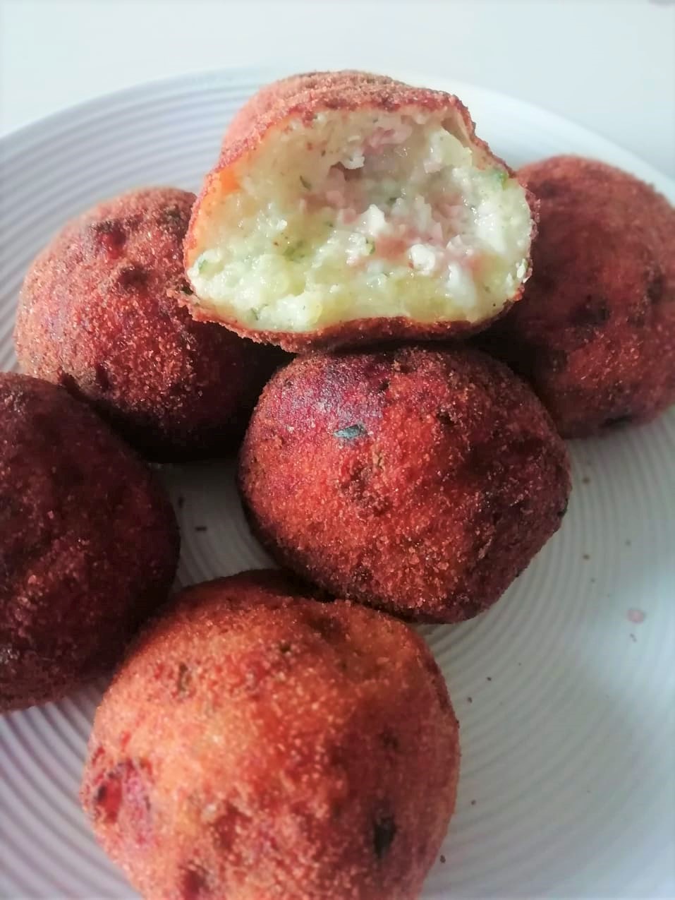 KARTOFFELKROKETTEN mit schmelzender Füllung