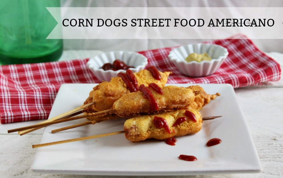 corn dogs amerikanisches Street Food