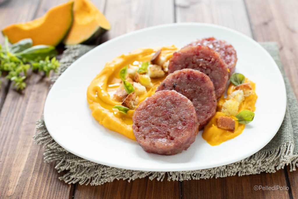 cotechino mit Kürbiscreme