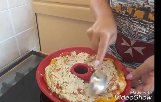 Paprika-Hähnchen-Kranz