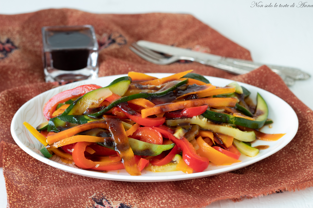 Gedünstetes Gemüse mit Balsamico-Glasur