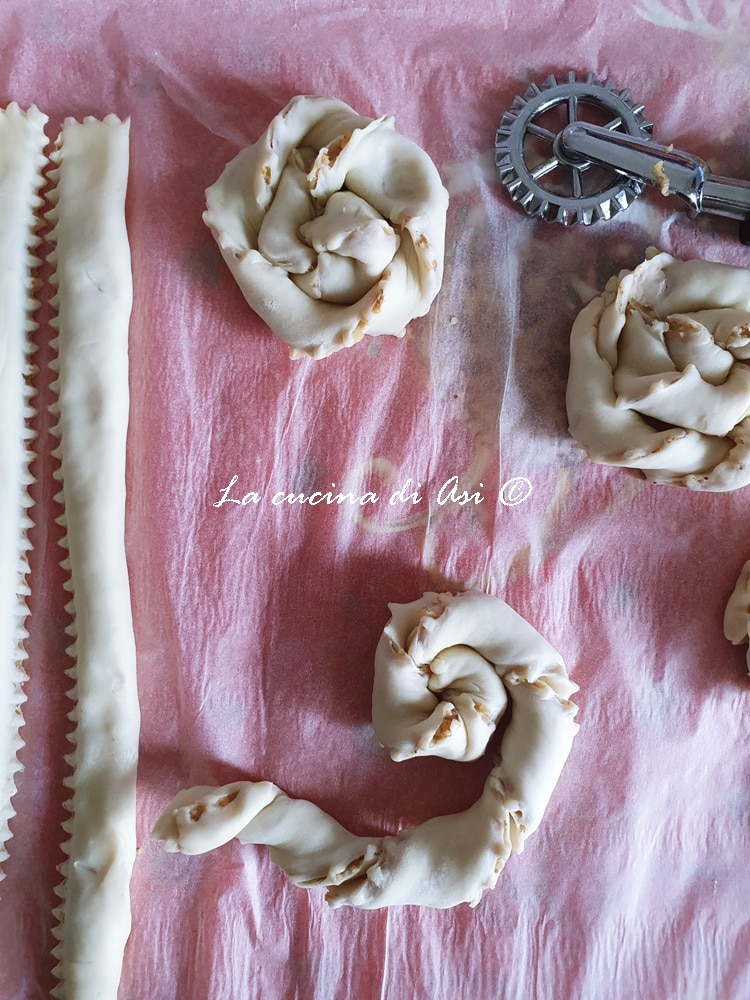 Gefüllte Schnecken mit Nüssen