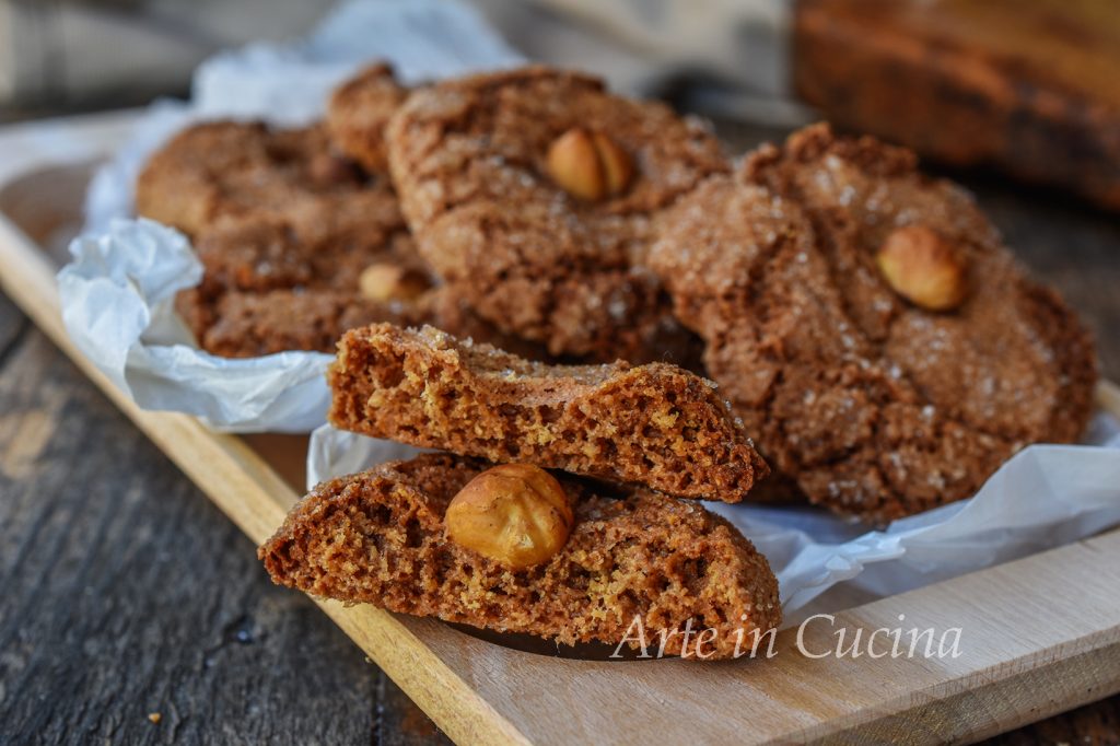 Schnelle Haselnuss-Amaretti ohne Mehl, Butter, Öl