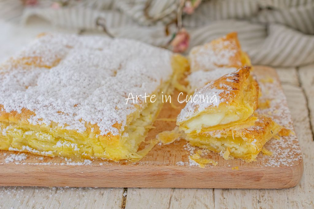 Käsekuchen mit Blätterteig, Ricotta und Zitrone