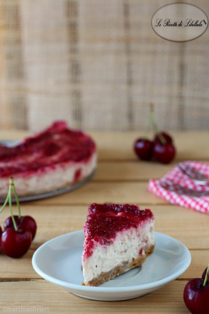Käsekuchen mit Kirschen