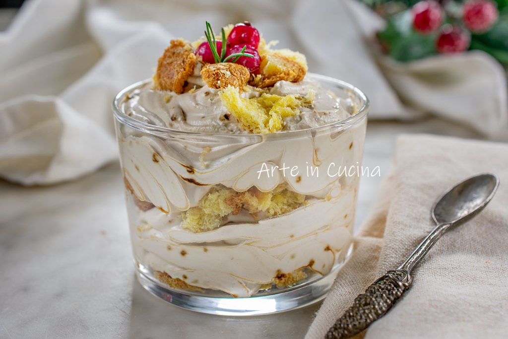 Kaffee-Paradies-Mousse mit Pandoro