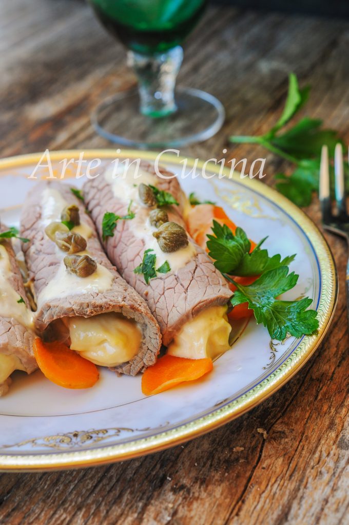 Kalbsröllchen mit Thunfischsauce Weihnachtsessen vickyart arte in cucina