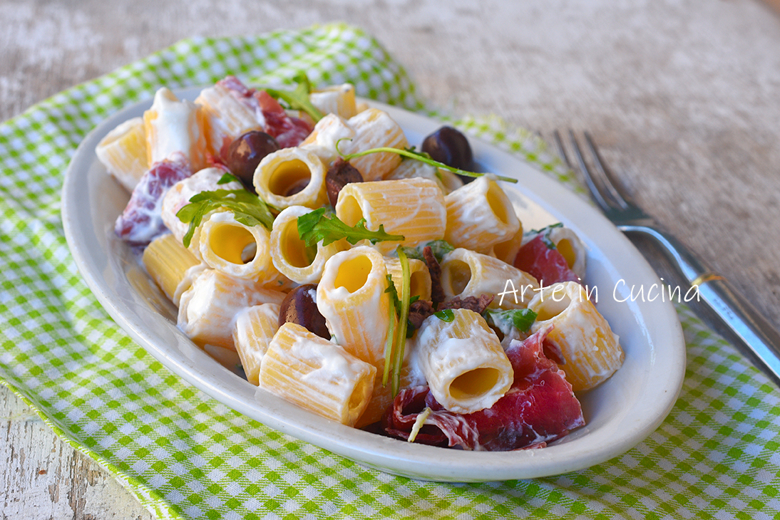Kalte Pasta mit Bresaola und Ricotta