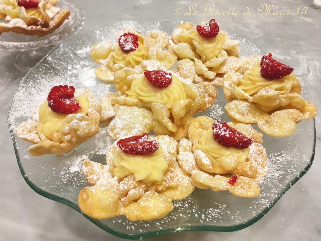 Blutwurst und Krapfenblumen