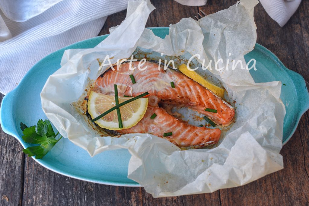 Lachs im Pergament mit Zitrone