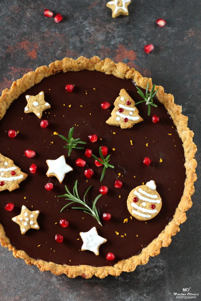 Lebkuchen-Tarte mit Schokoladenganache