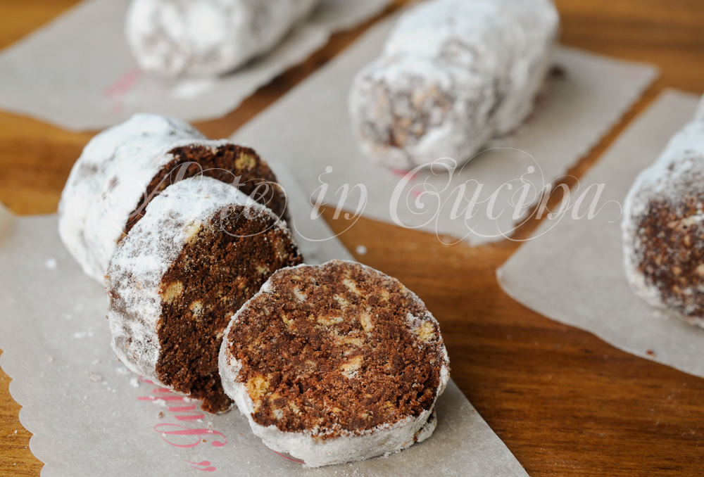 Schokoladensalami als Weihnachtsgeschenk