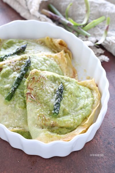 Pfannkuchen aus dem Ofen nehmen und servieren