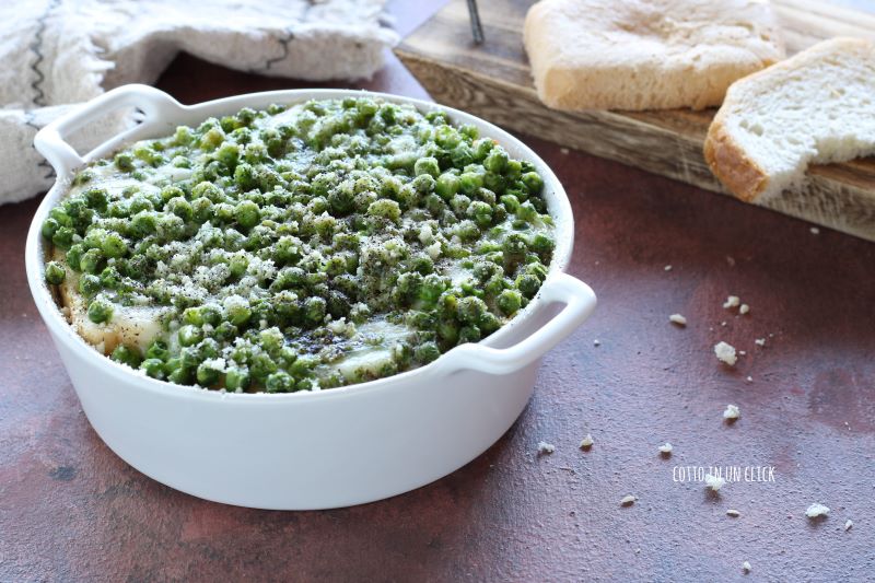 Brot- und Erbsenauflauf, schnell und lecker