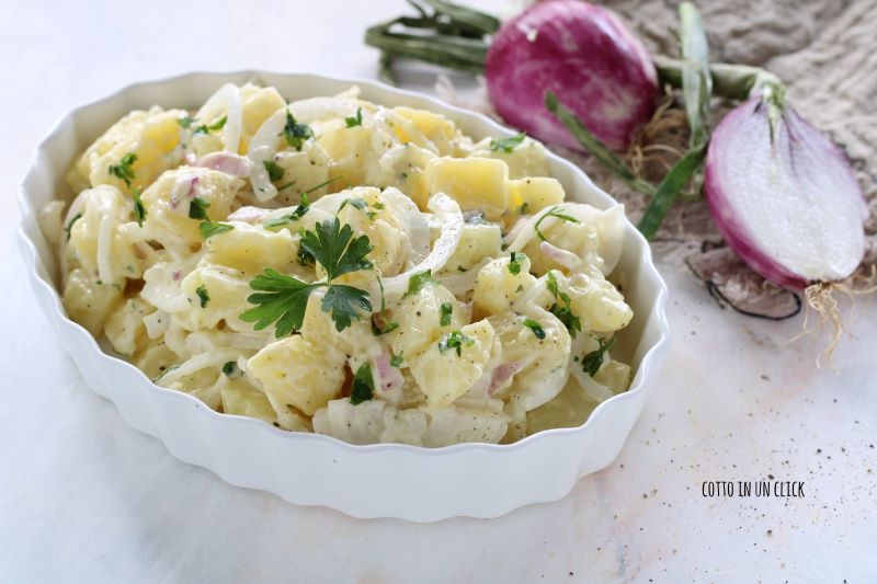 deutscher Kartoffelsalat einfache und leckere Beilage