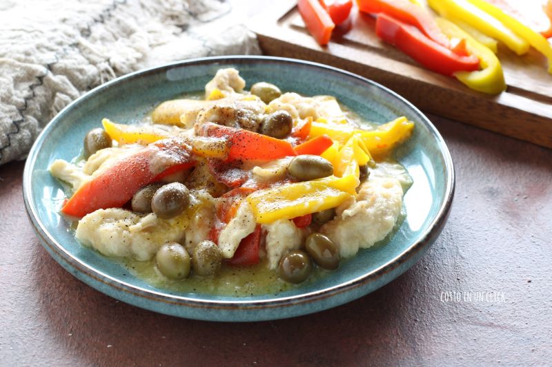 Hähnchenstreifen mit Paprika und Oliven