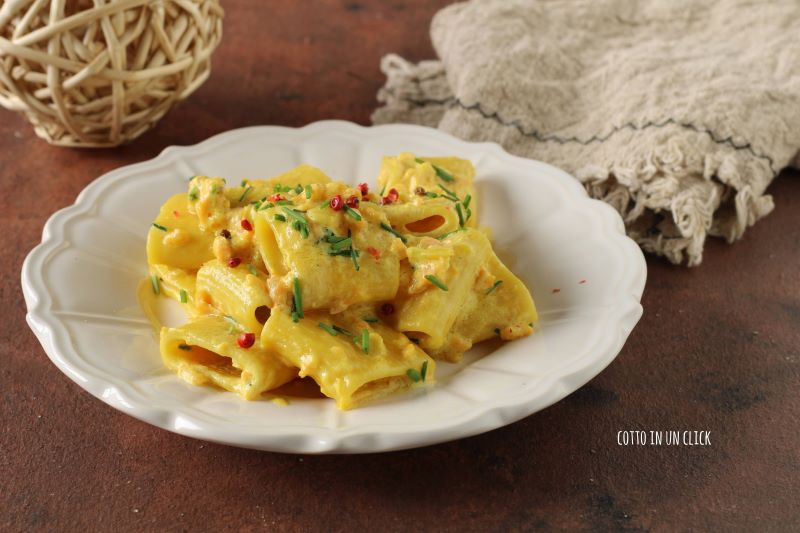 paccheri mit Lachs und Safran cremig und schnell
