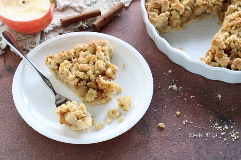 Streuselkuchen mit Äpfeln und Zimt