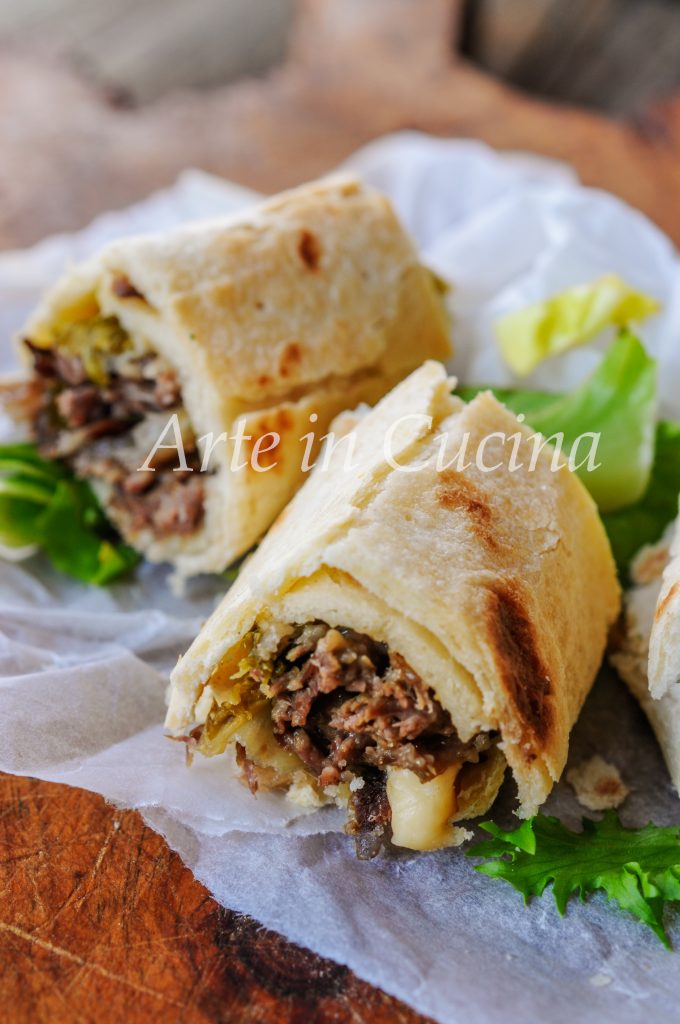 Piadina-Röllchen mit Kalbfleischstreifen und Salat vickyart arte in cucina