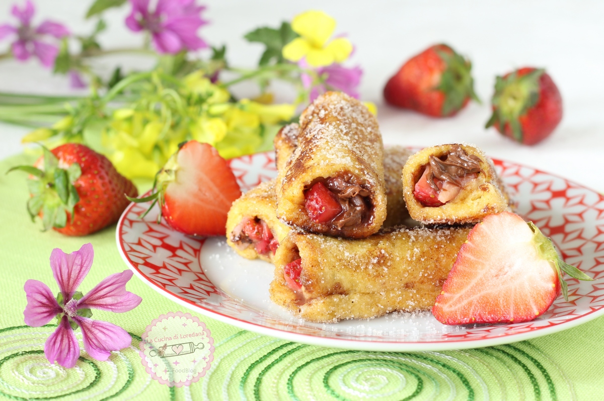 Röllchen mit Erdbeeren und Nutella