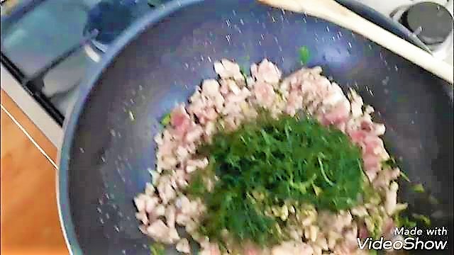 Spaghetti mit Fisch auf Palermitaner Art