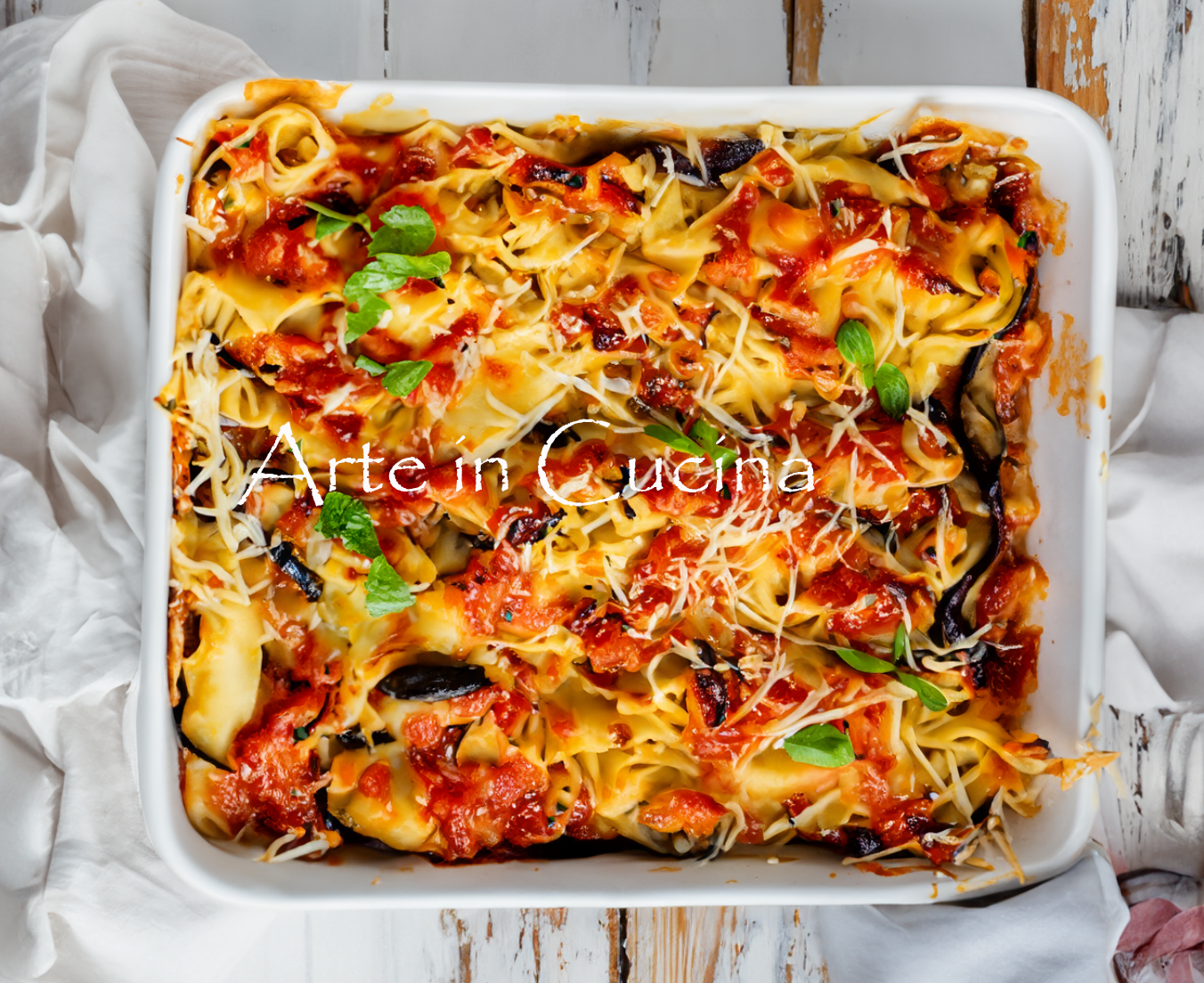 Tagliatelle mit Auberginen und Ragù