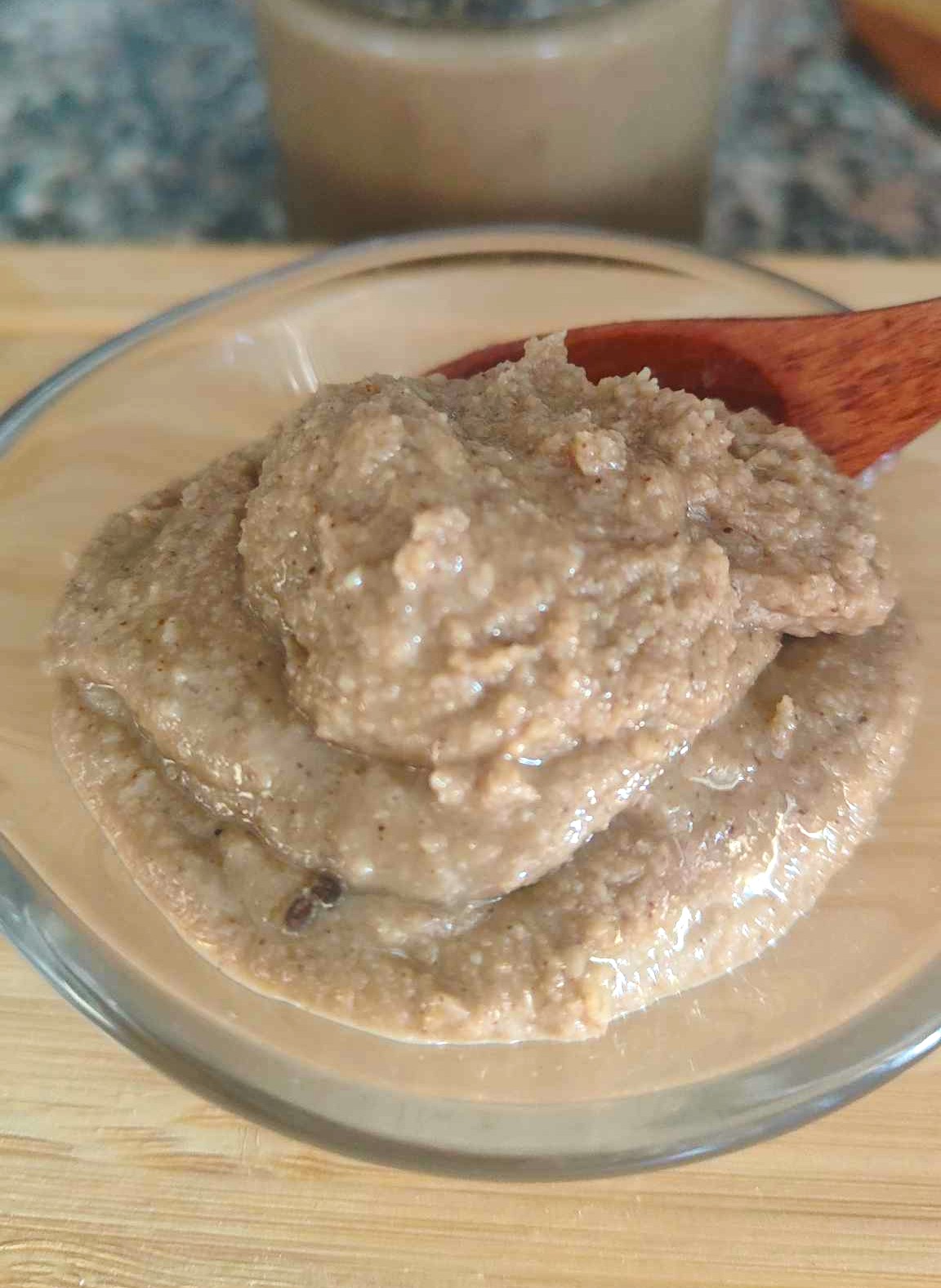 Hausgemachte Tahina mit dem Monsieur Cuisine: das einfache und schnelle Rezept