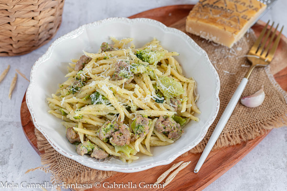 Trofie mit Brokkoli und Wurst – Einfaches und schnelles Hauptgericht