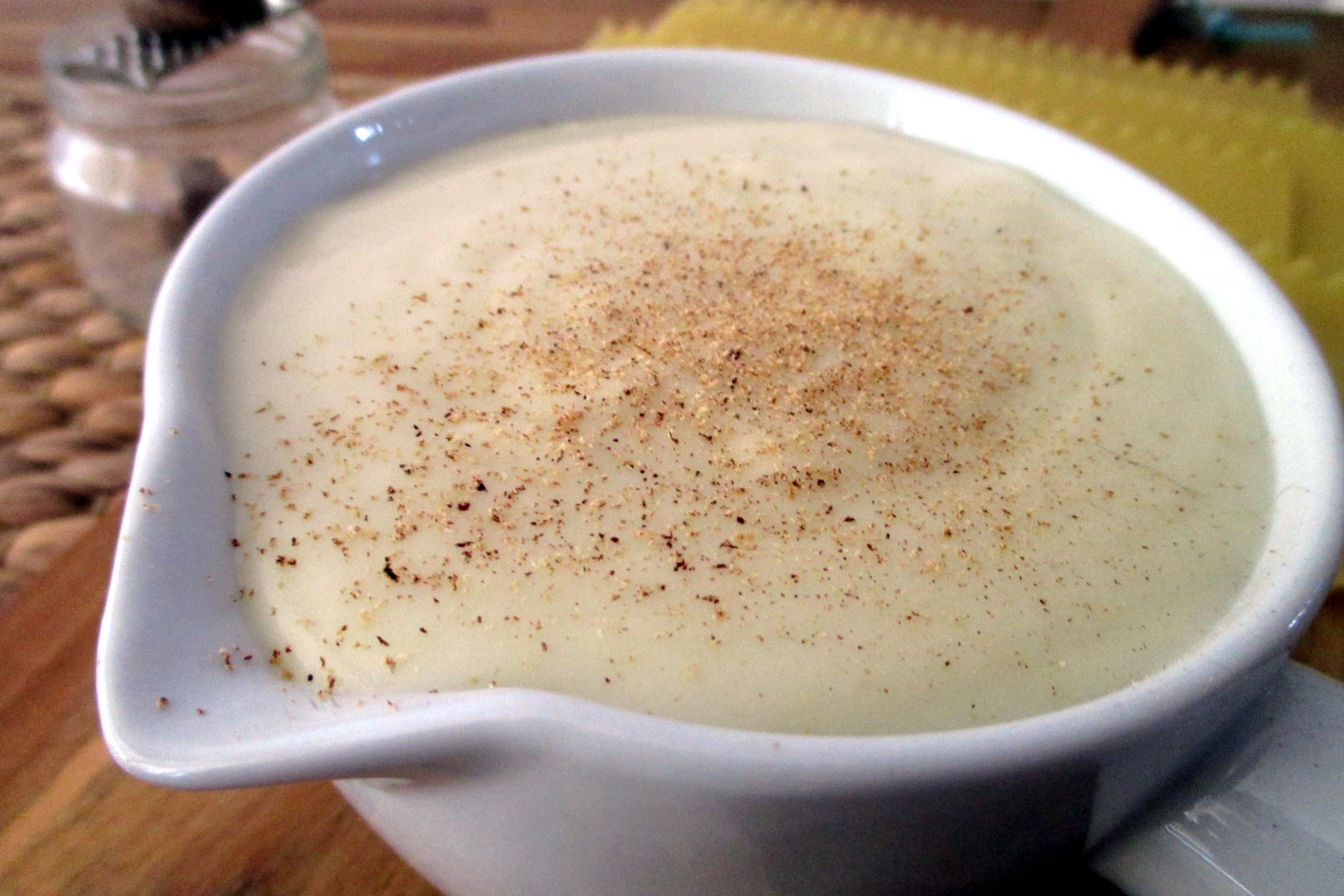 Leichte vegane Béchamel