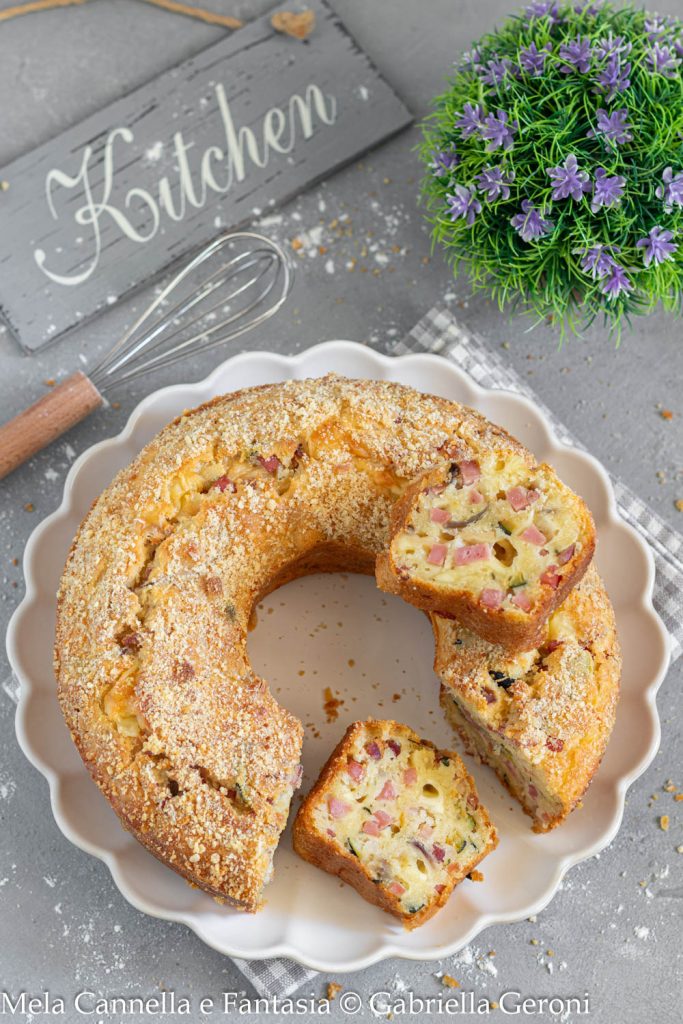 weicher herzhafter Kranzkuchen