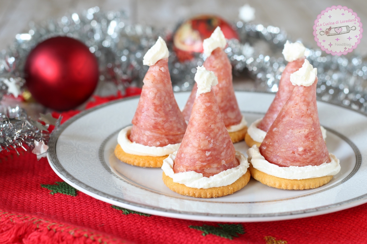 WEIHNACHTS-CANAPÉS MIT SALAMI der leckere Starter für die Feiertage