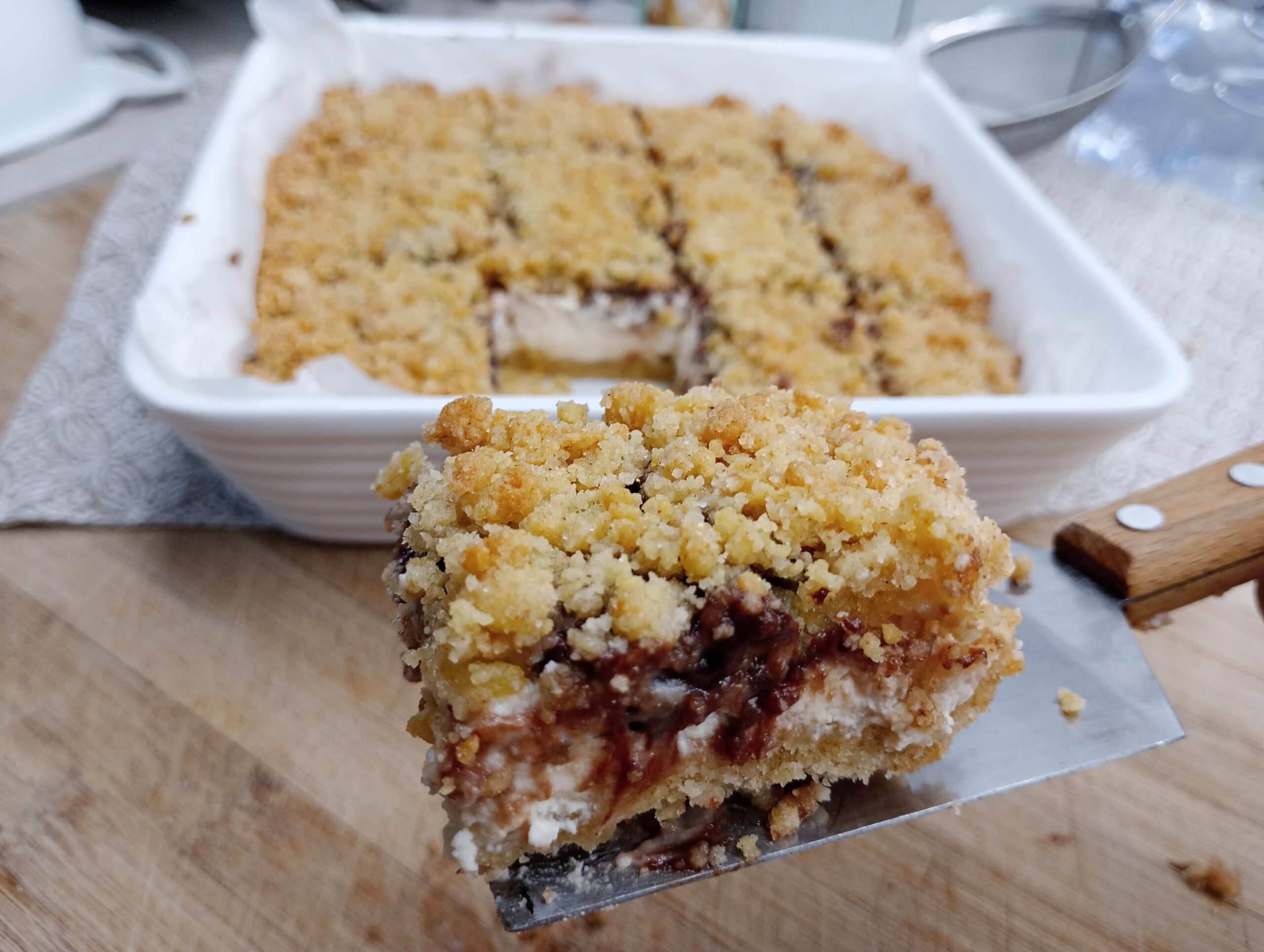 Sbrisolona mit Ricotta und Schokolade ohne Butter