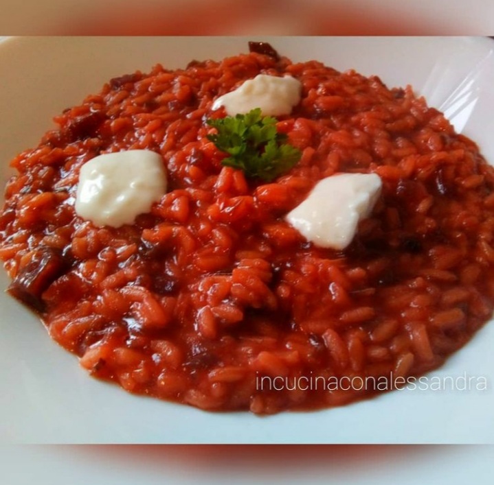 Rote Bete und Stracchino Risotto