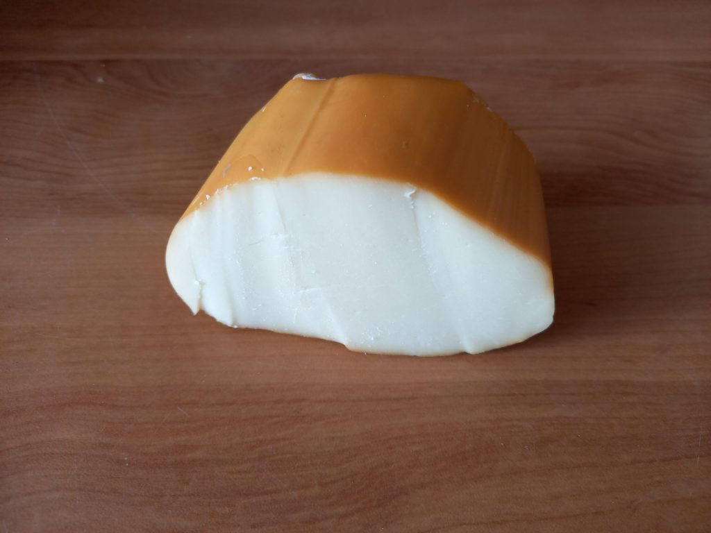 geräucherte provola