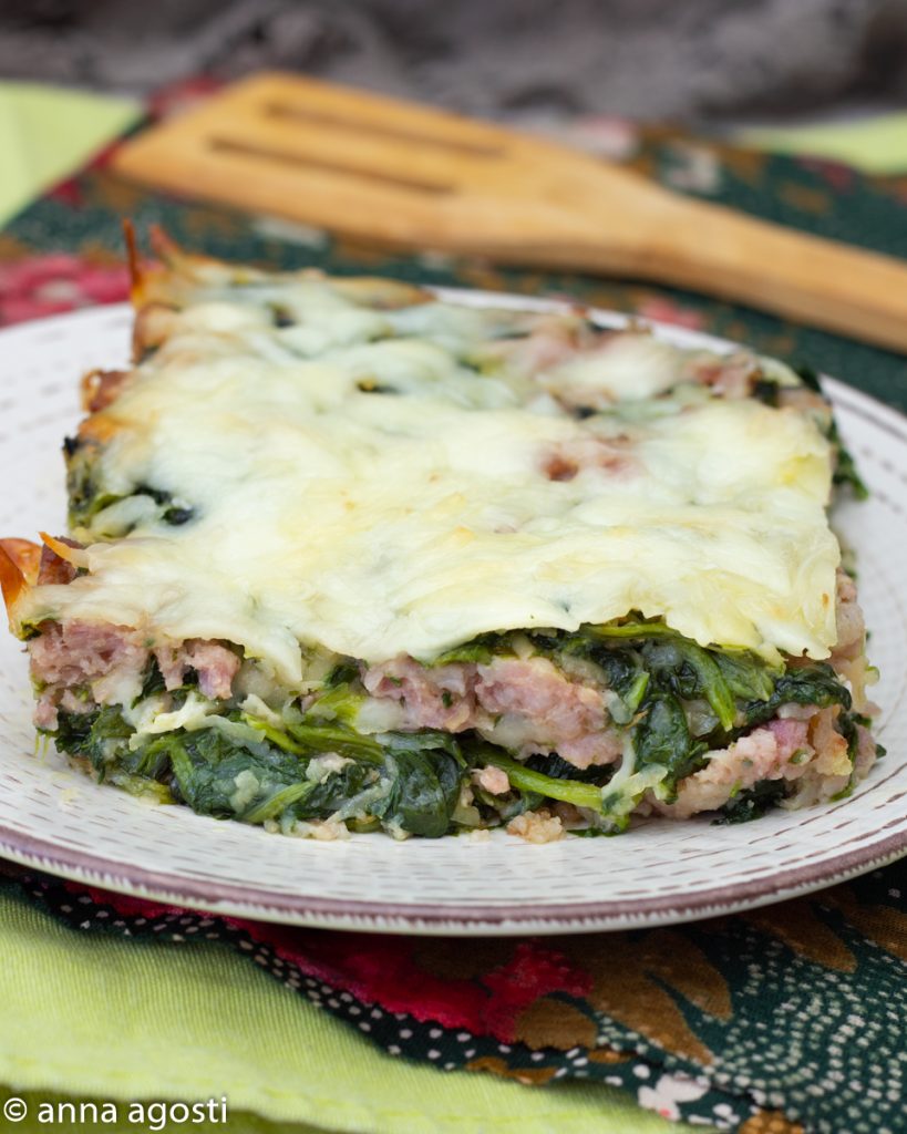 Auflauf mit Chicorée und Würstchen