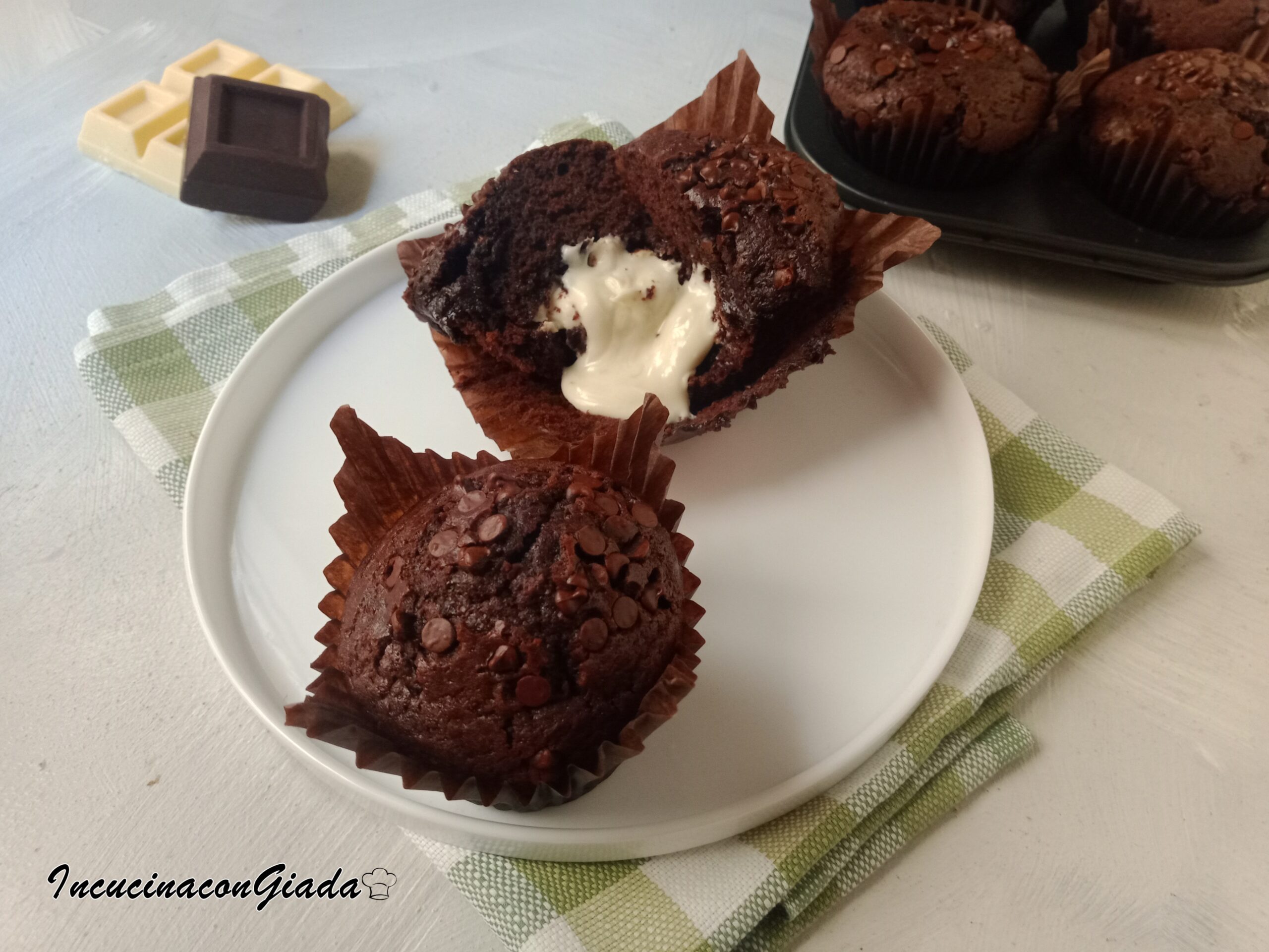 DOPPELT SCHOKOLADEN-MUFFINS