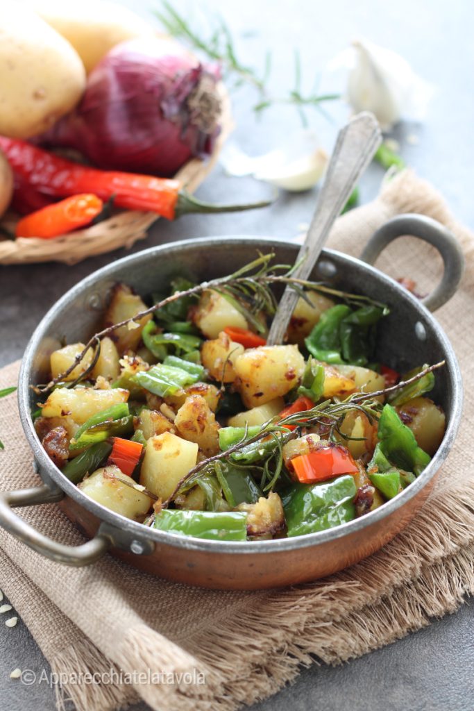 Friggitelli und Kartoffeln