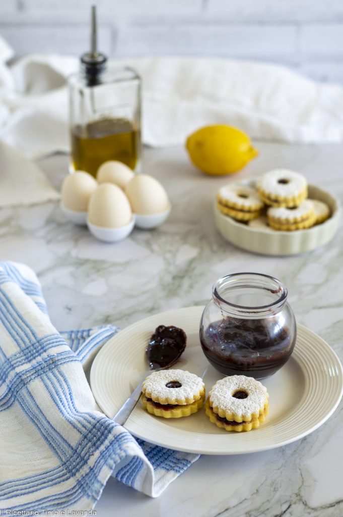 GLUTENFREIE MAISKEKSE MIT MARMELADE (2)