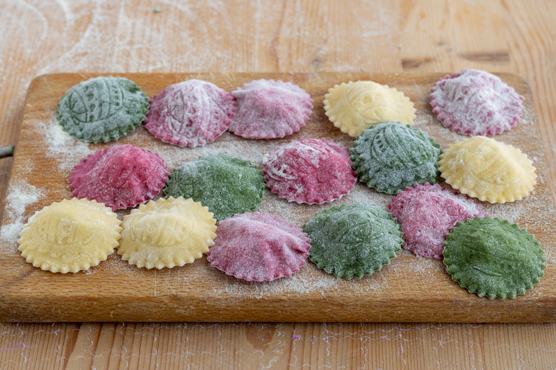 bunte frische Ravioli