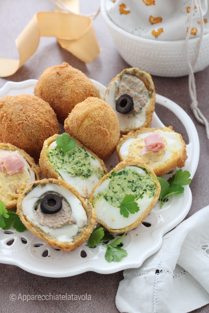 gefüllte frittierte hartgekochte Eier