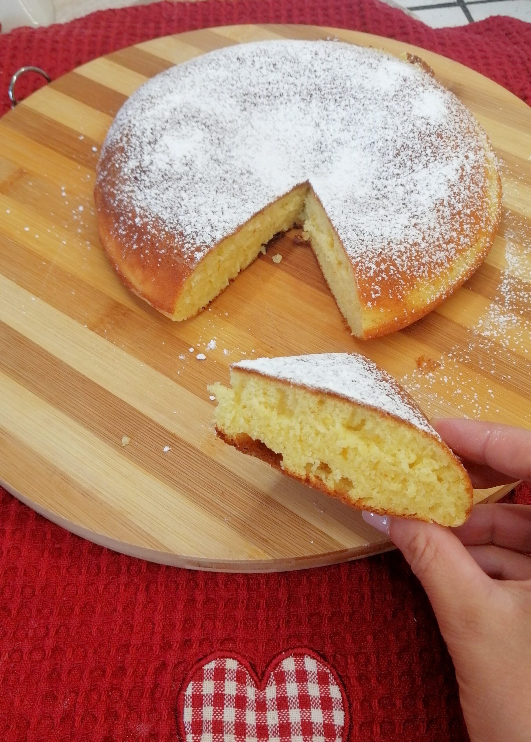 Weicher Kuchen in der Pfanne gebacken